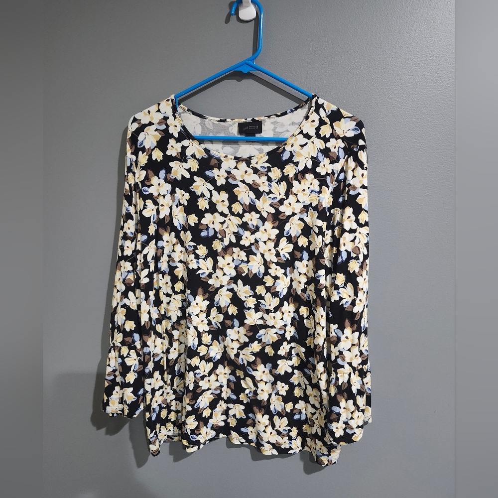 J Jill Wearever Collection Women's Black Floral Long-Sleeve Scoop Neck Top SZ M